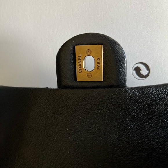 Chanel Mini Trapezio - Picture 6 of 10